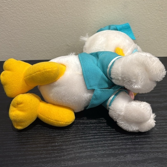 Vintage Baby Donald Duck plush - Picture 5 of 5